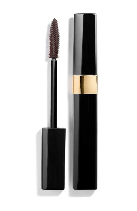 chanel longening mascara.